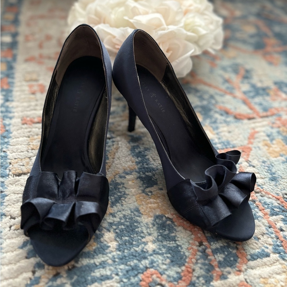 Kelly & Katie navy blue heels